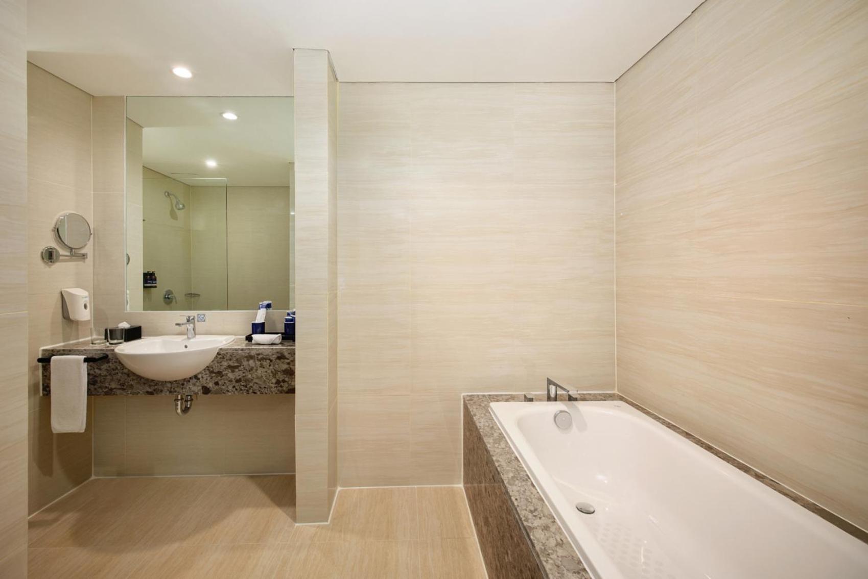 Favehotel - Pantai Losari Makassar