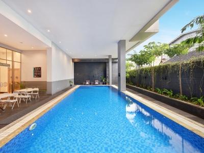 Hotel Favehotel - Pantai Losari 3*